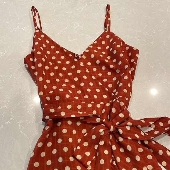 Revolve Dress size XS J.O.A. in burnt orange - Picture 3 of 9